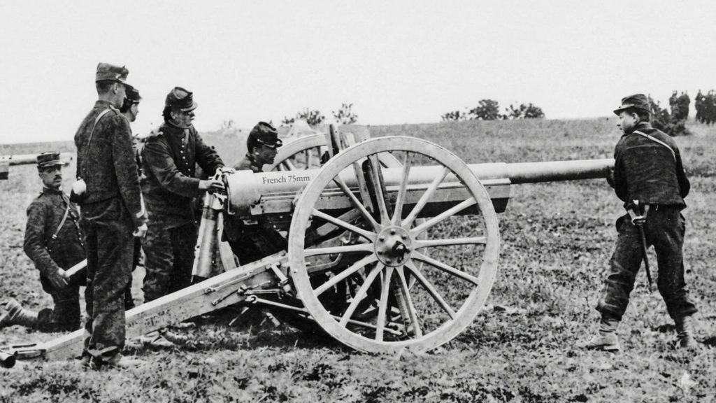 Canhão French 75mm, que deu origem ao nome do famoso coquetel.